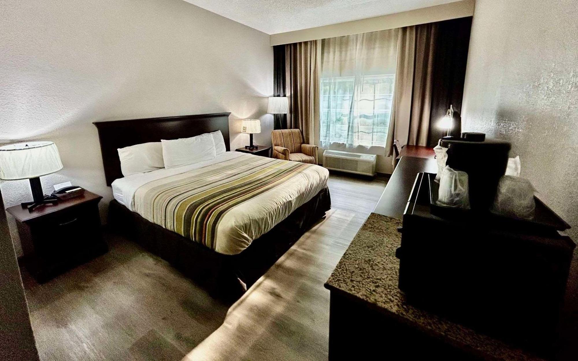 Country Inn & Suites By Radisson, Columbus, Ga Exteriér fotografie